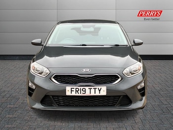 Used Kia Ceed 2019 for sale - 77240474: Photo