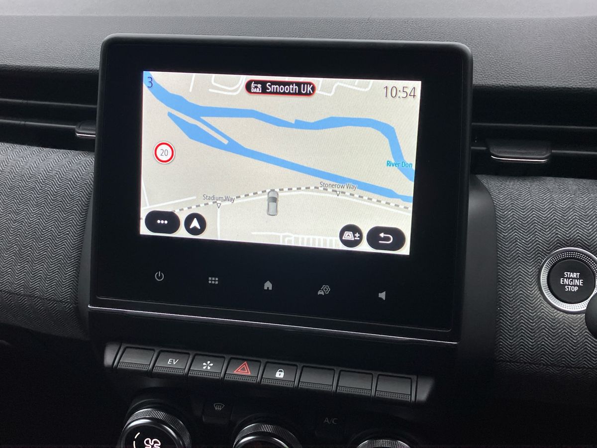 Used Renault Clio 2024 for sale - 77398664: Photo 11