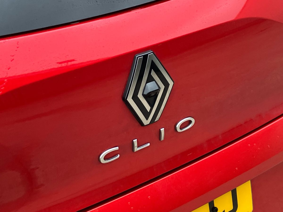 Used Renault Clio 2024 for sale - 77398664: Photo 30