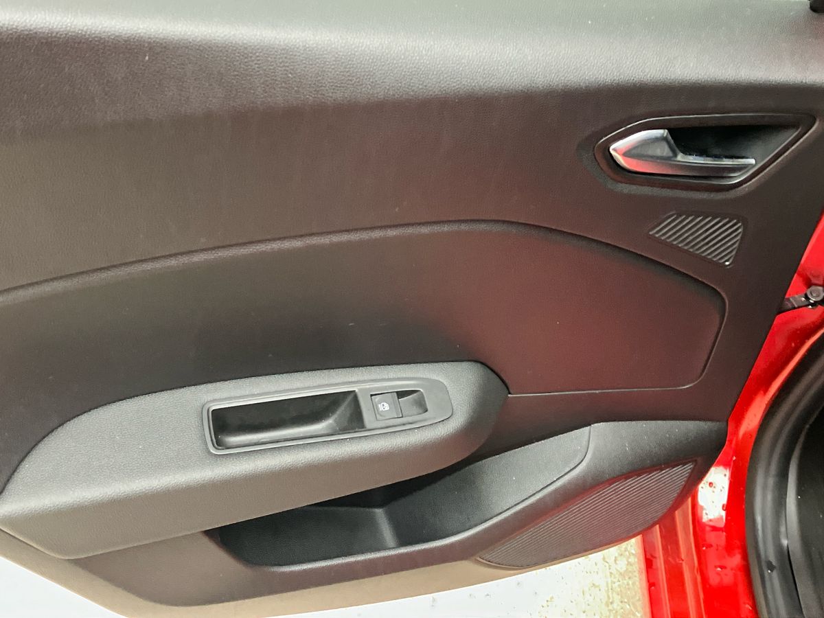 Used Renault Clio 2024 for sale - 77398664: Photo 39