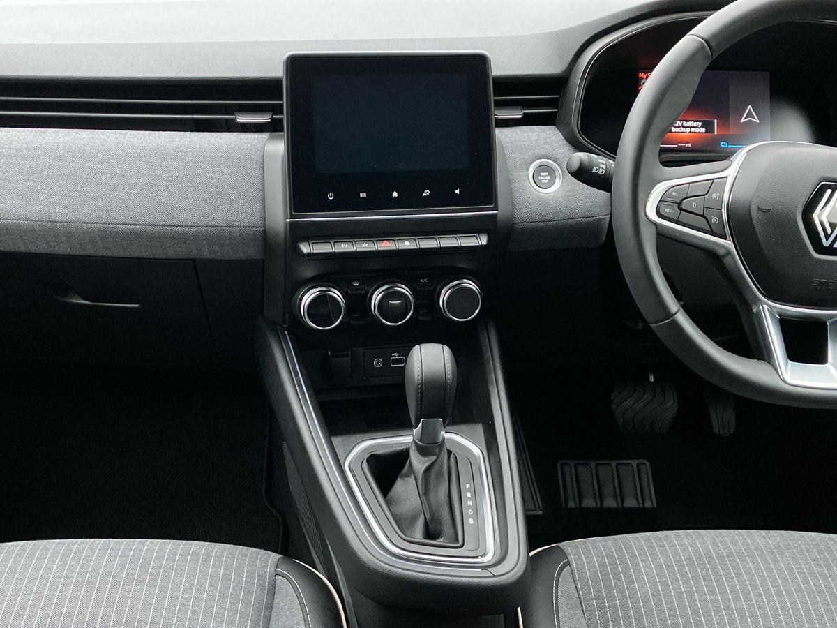 Used Renault Clio 2024 for sale - 77398664: Photo 47