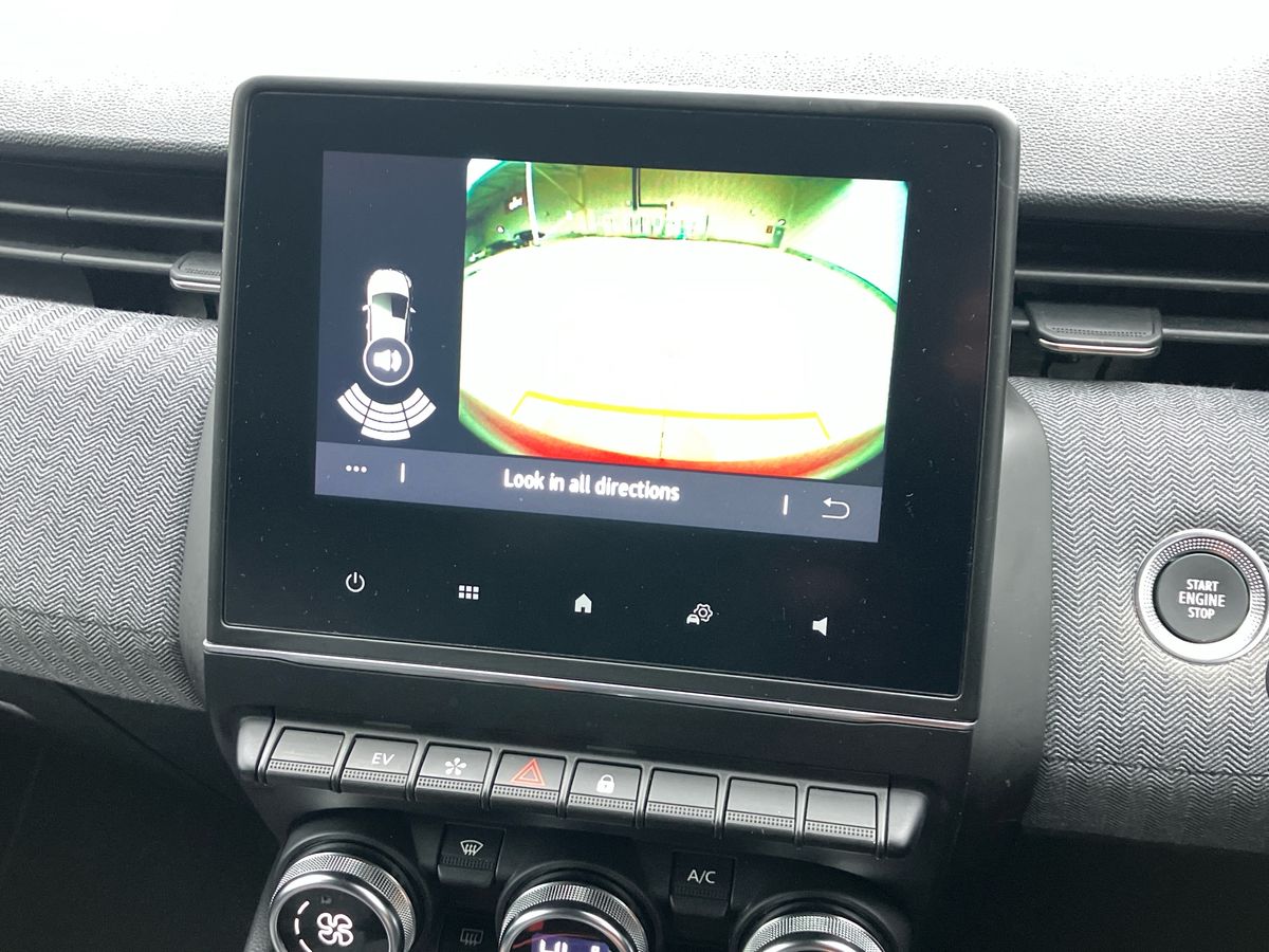 Used Renault Clio 2024 for sale - 77398664: Photo 52