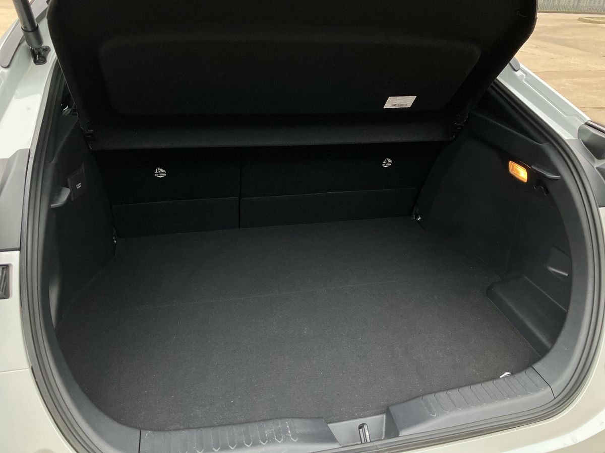 Used Toyota C-HR 2024 for sale - 77398554: Photo 21