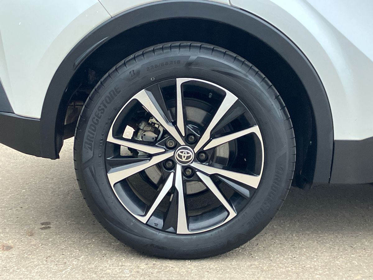 Used Toyota C-HR 2024 for sale - 77398554: Photo 25