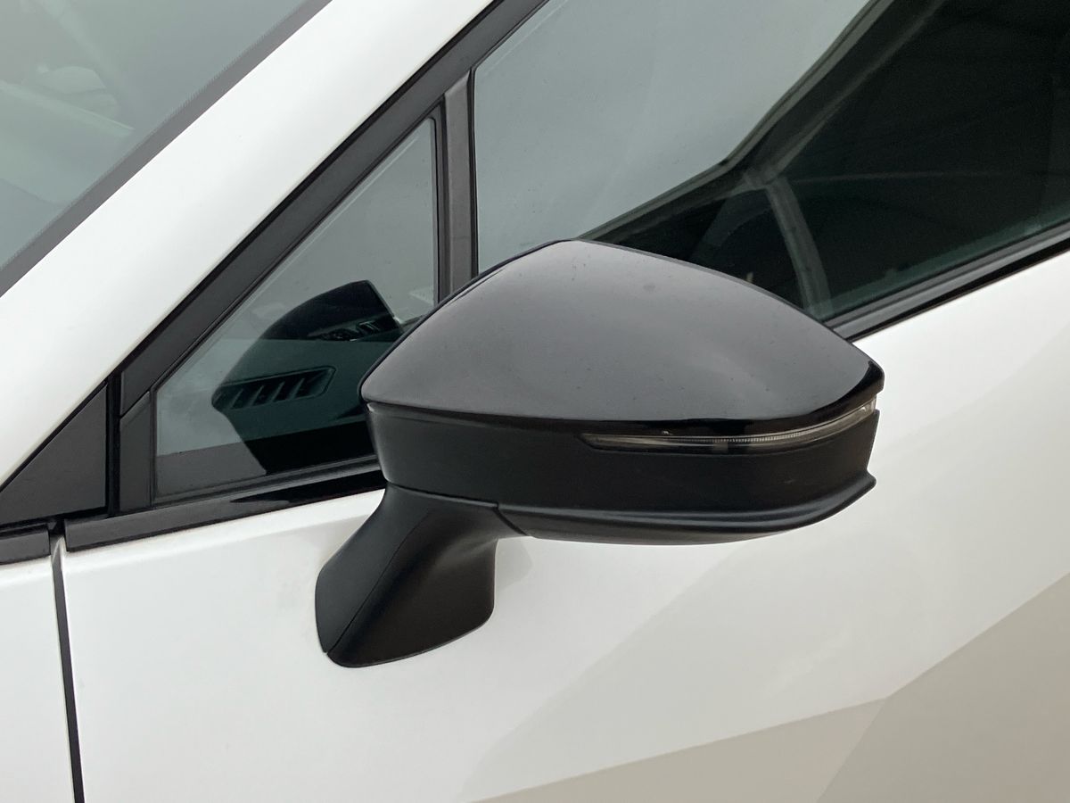 Used Toyota C-HR 2024 for sale - 77398554: Photo 29