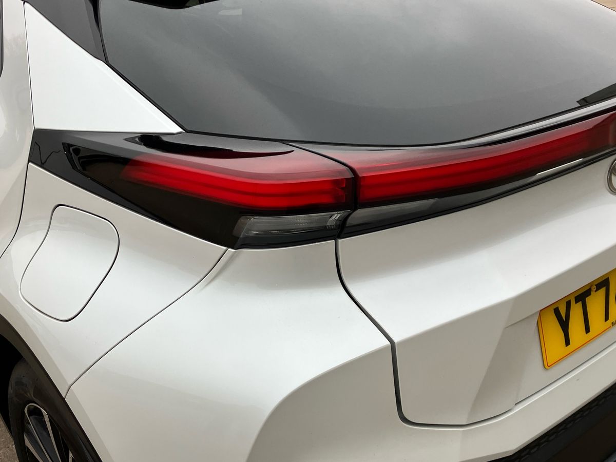 Used Toyota C-HR 2024 for sale - 77398554: Photo 32