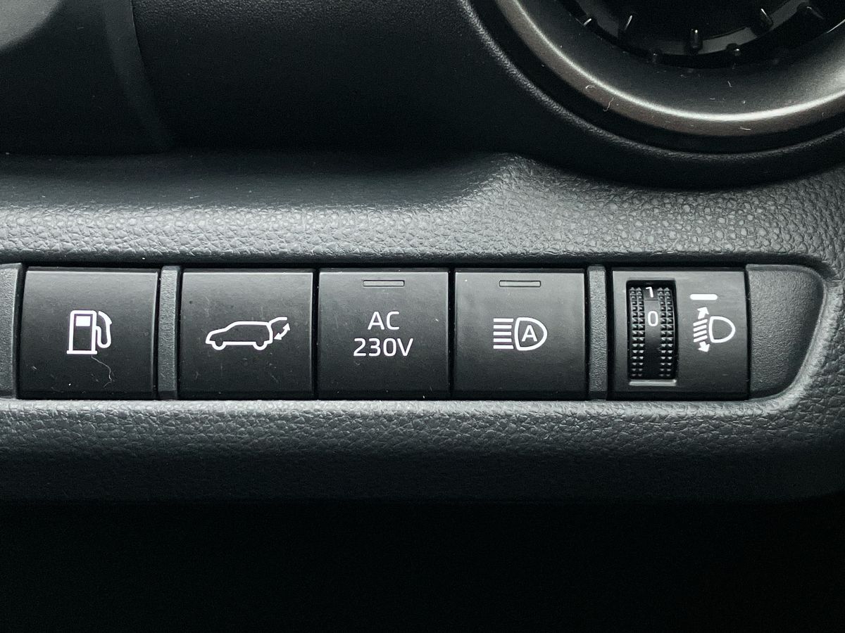 Used Toyota C-HR 2024 for sale - 77398554: Photo 41