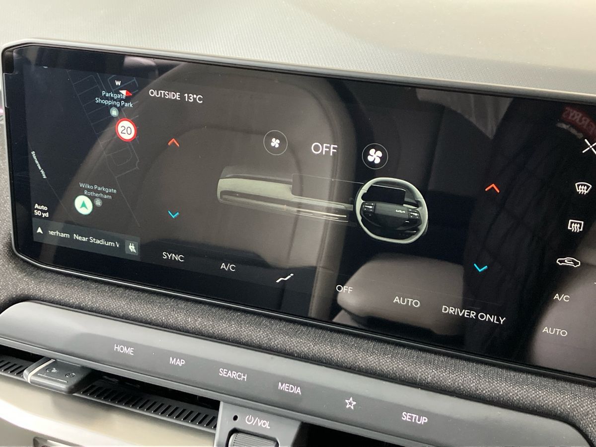 Used Kia EV3 2025 for sale - 76090508: Photo 12