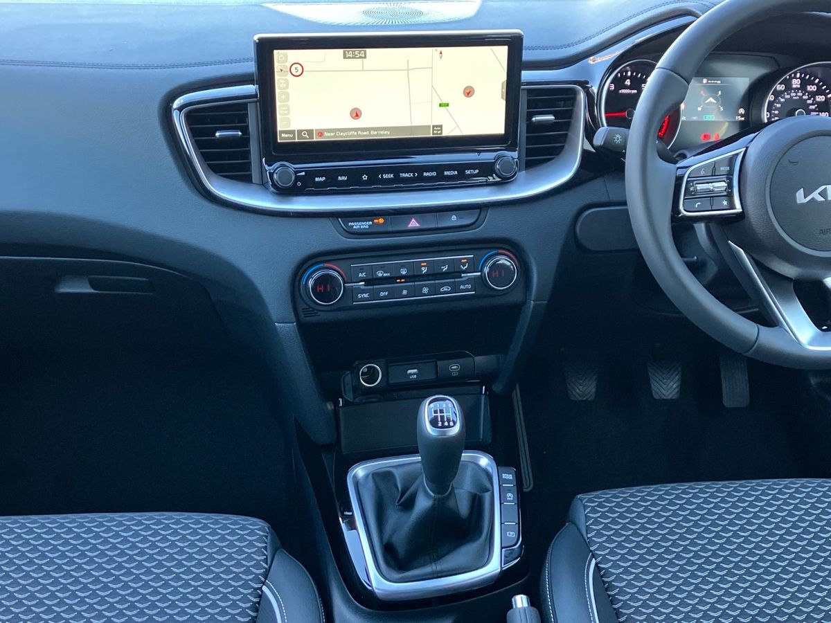 Used Kia XCeed 2025 for sale - 76980121: Photo 47