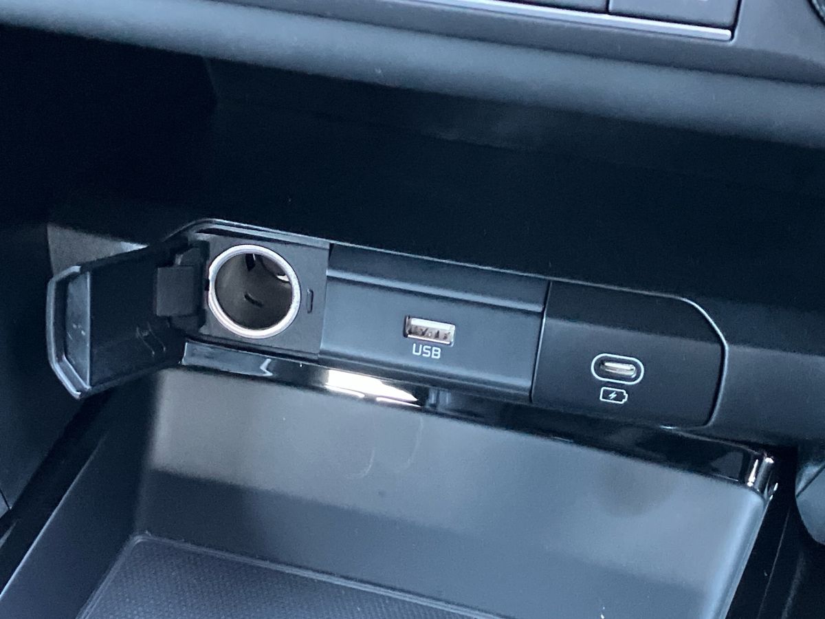 Used Kia XCeed 2025 for sale - 76980121: Photo 60