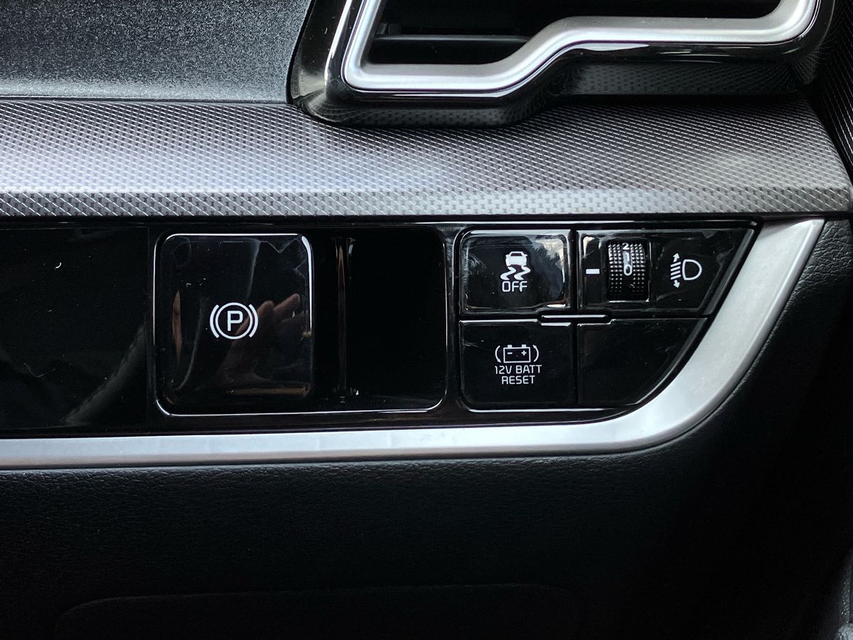 Vehicle 32