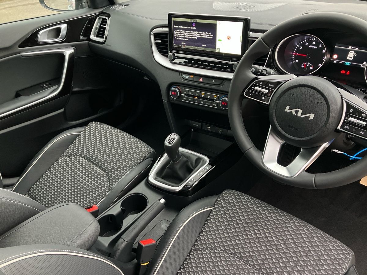 Used Kia XCeed 2025 for sale - 76980172: Photo 17