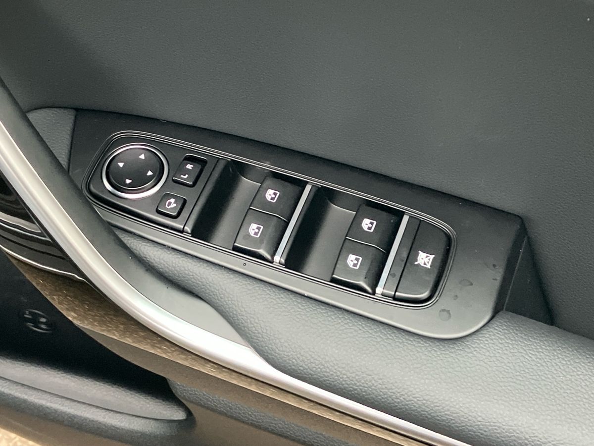 Used Kia XCeed 2025 for sale - 76980172: Photo 18