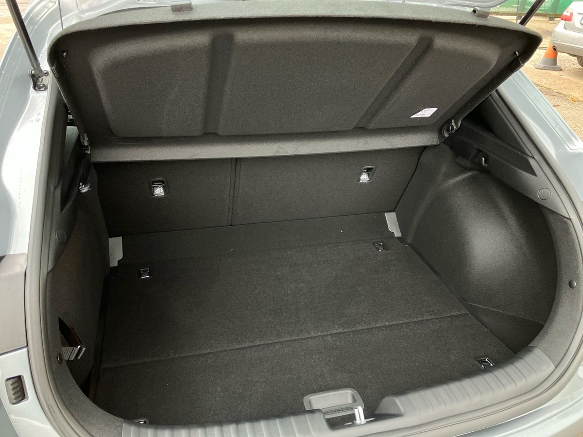 Used Kia XCeed 2025 for sale - 76980172: Photo 21