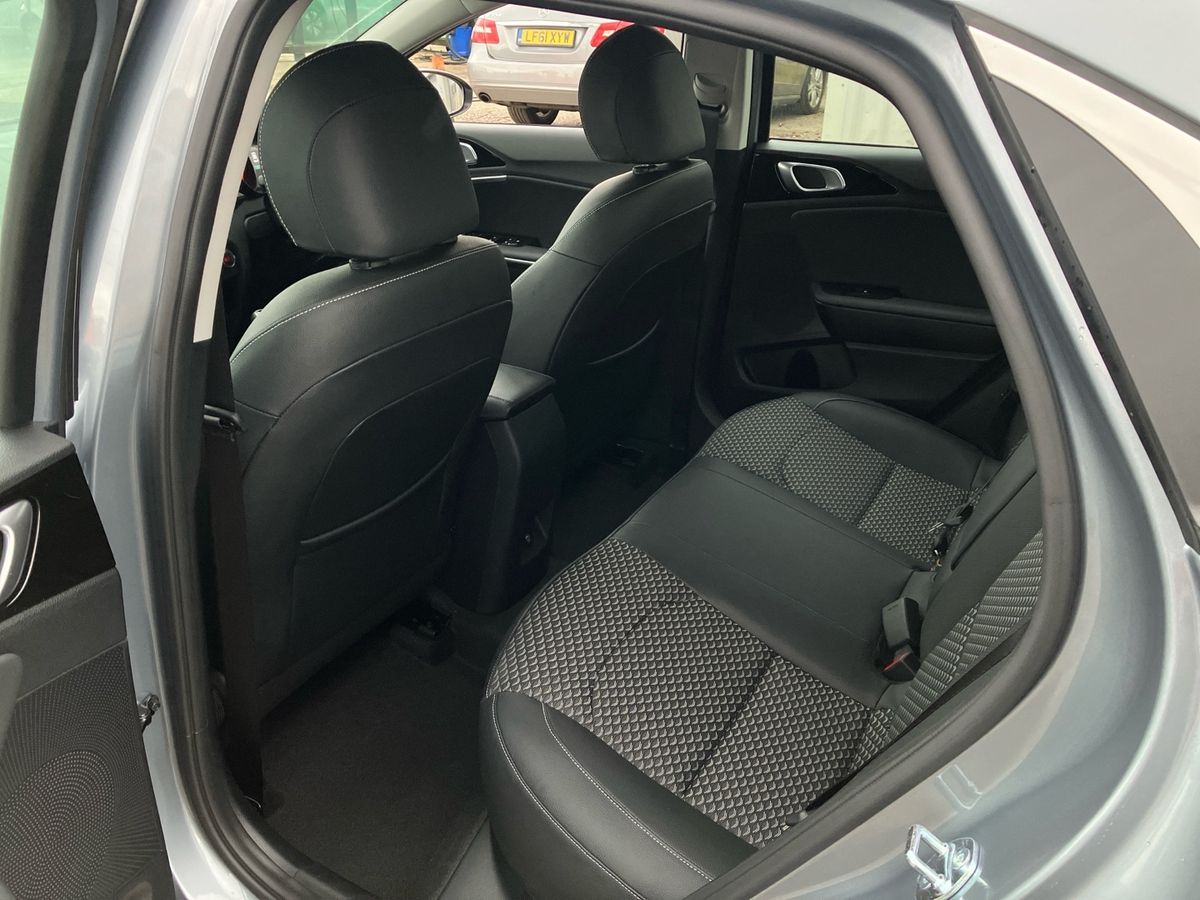 Used Kia XCeed 2025 for sale - 76980172: Photo 38