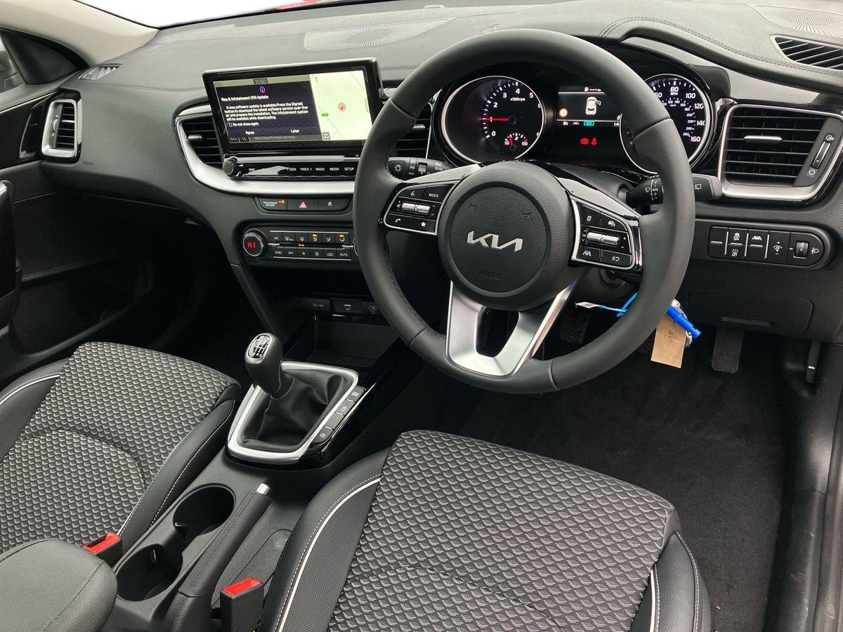 Used Kia XCeed 2025 for sale - 76980172: Photo 8