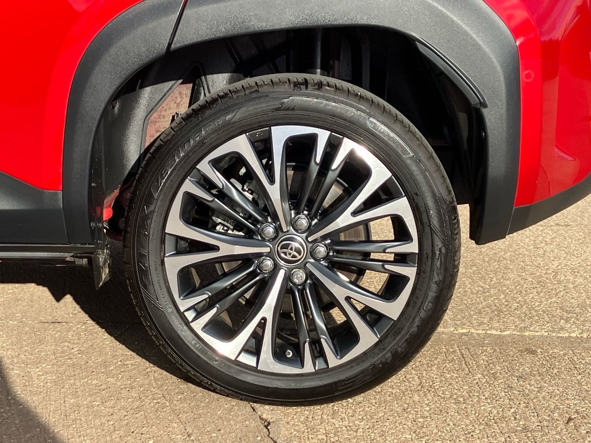 Used Toyota Yaris Cross 2023 for sale - 76300443: Photo 21