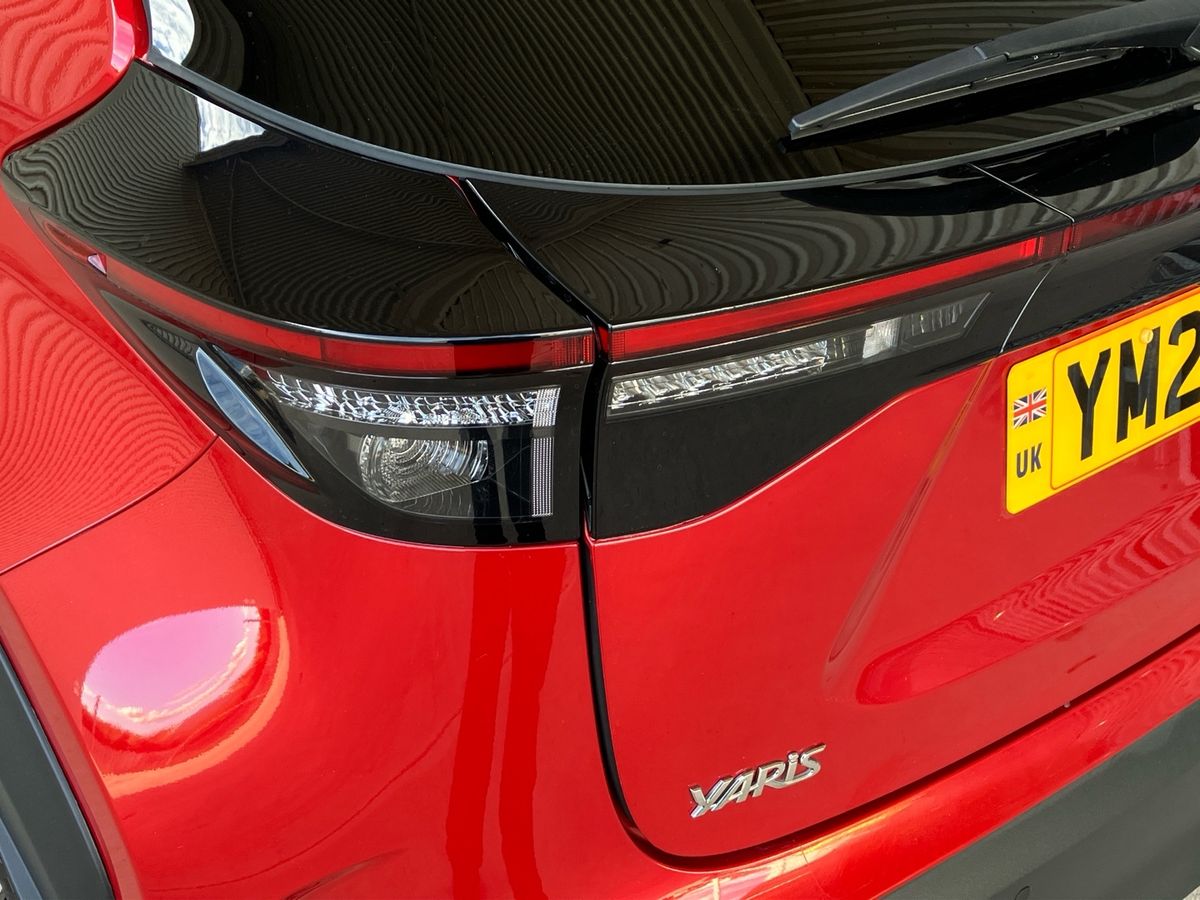 Used Toyota Yaris Cross 2023 for sale - 76300443: Photo 32