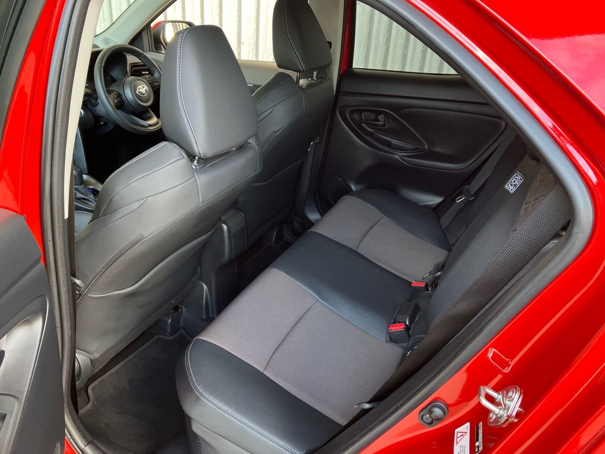 Used Toyota Yaris Cross 2023 for sale - 76300443: Photo 42