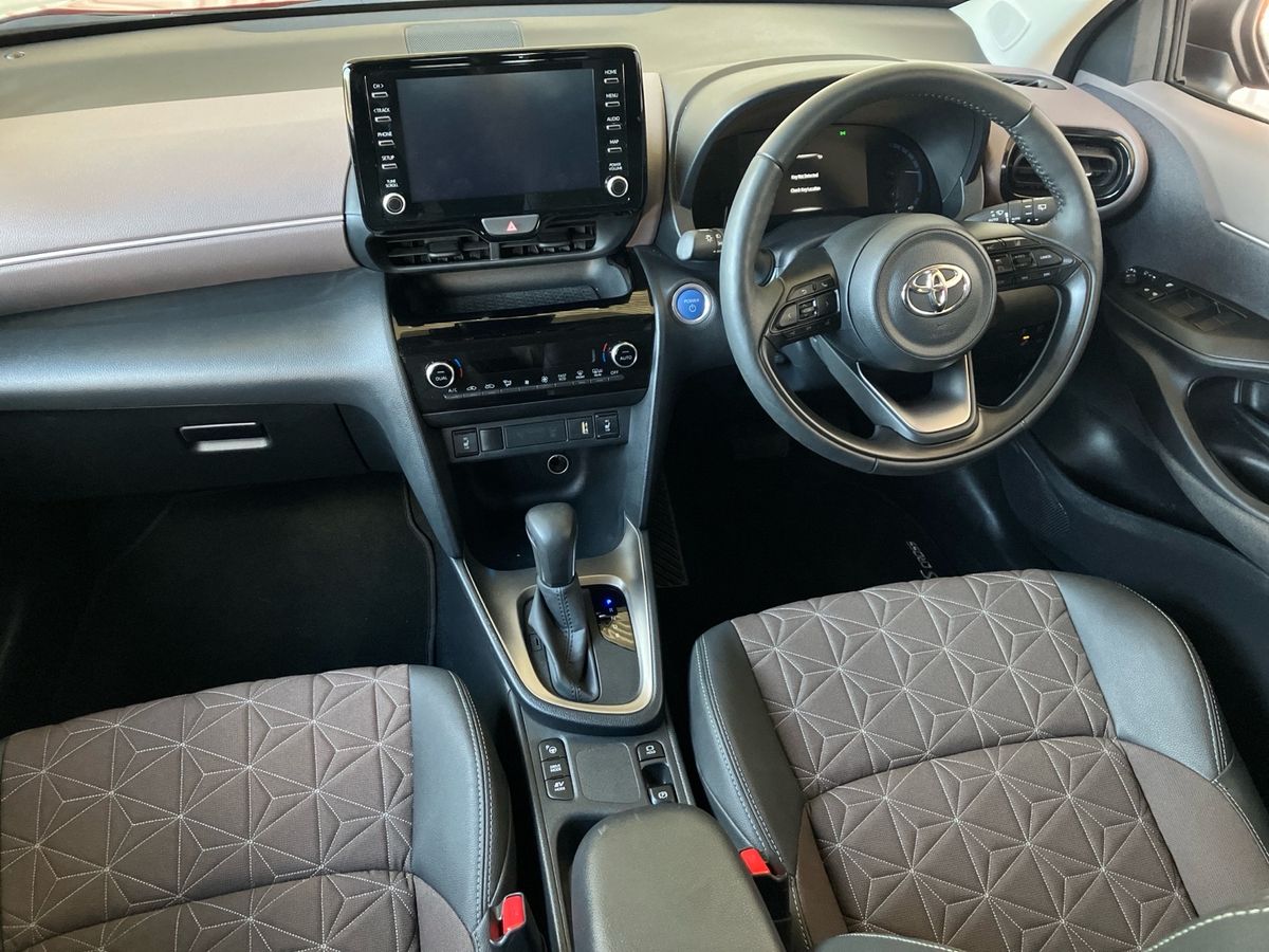 Used Toyota Yaris Cross 2023 for sale - 76300443: Photo 44