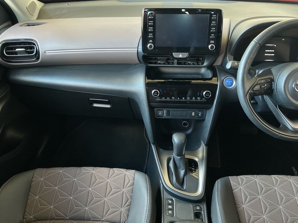 Used Toyota Yaris Cross 2023 for sale - 76300443: Photo 46