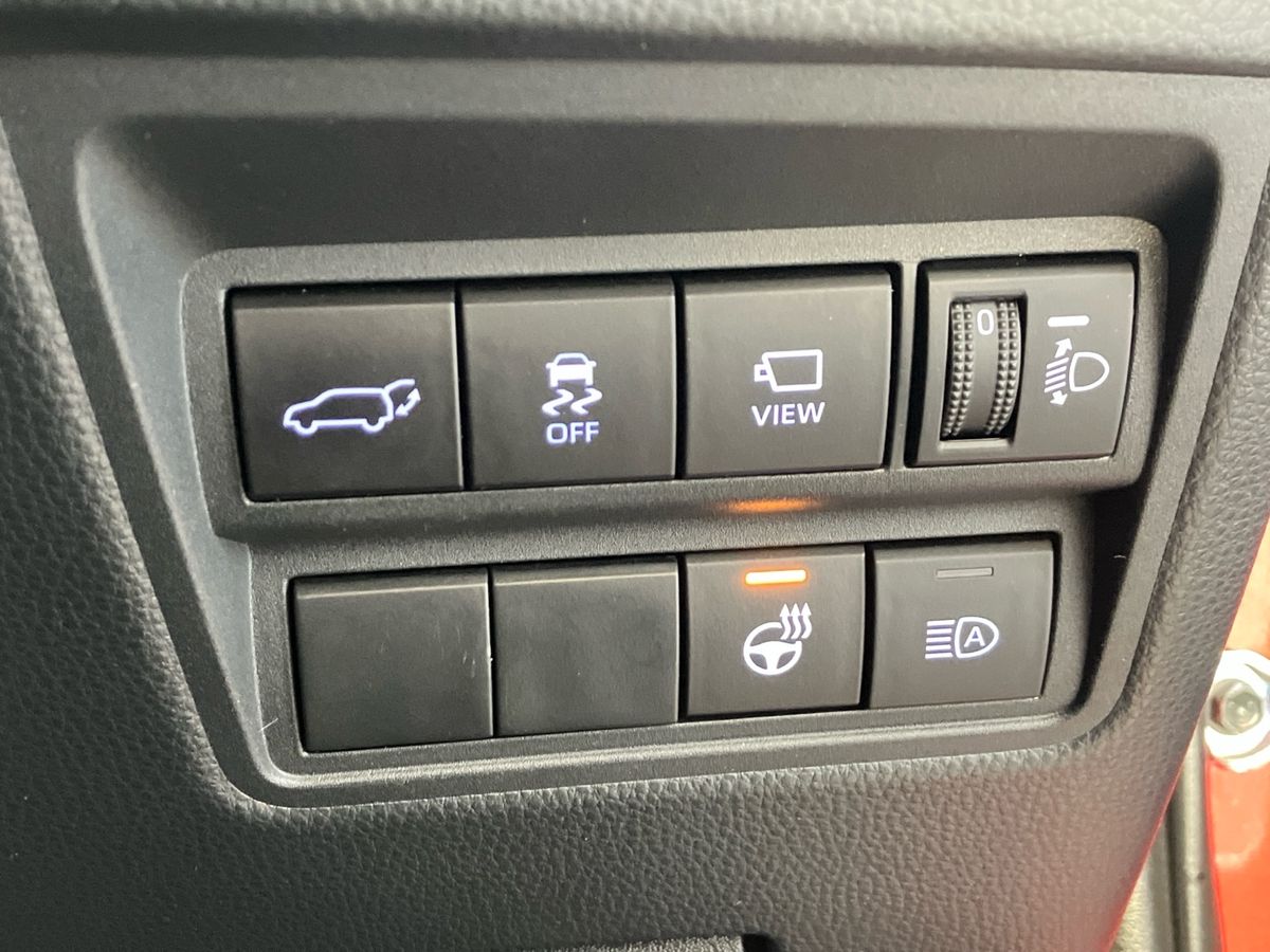 Used Toyota Yaris Cross 2023 for sale - 76300443: Photo 51