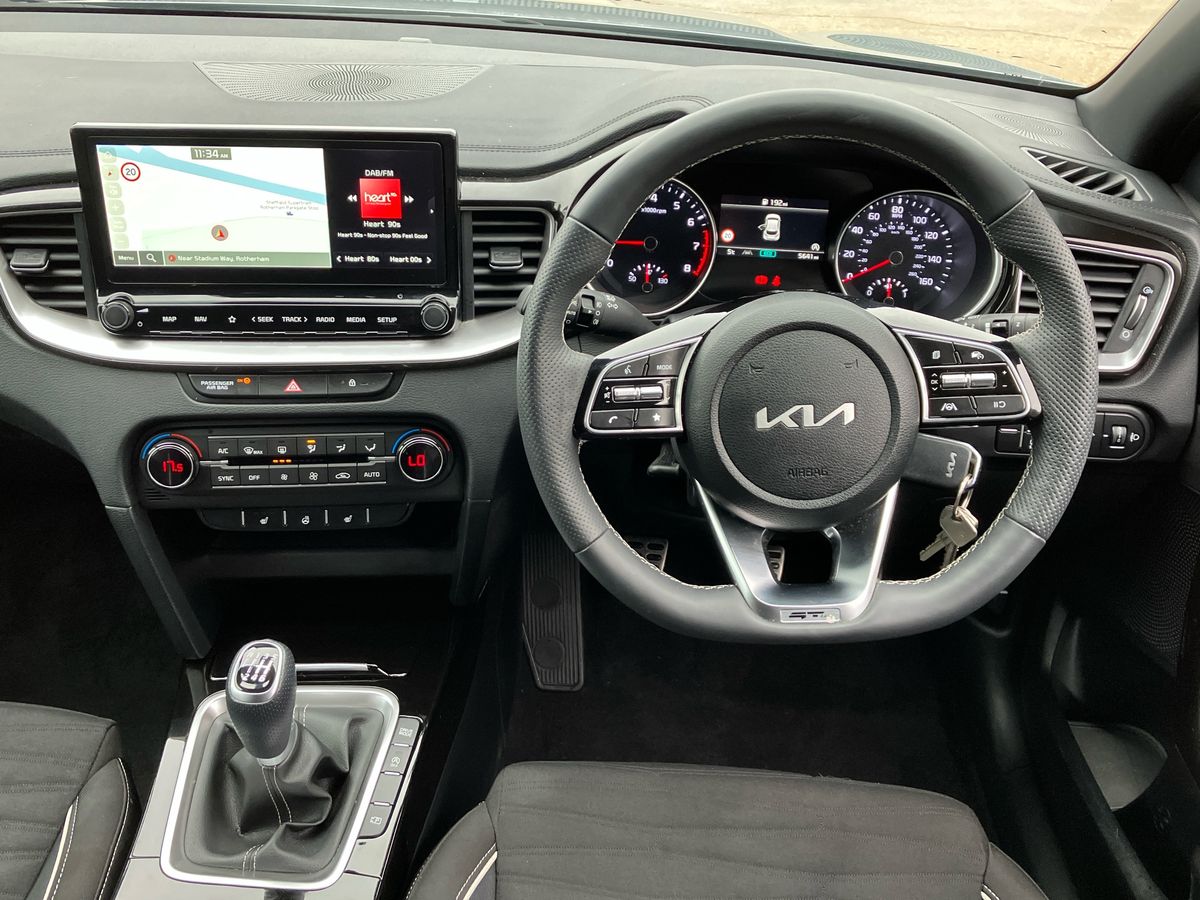 Used Kia XCeed 2025 for sale - 77051681: Photo 15