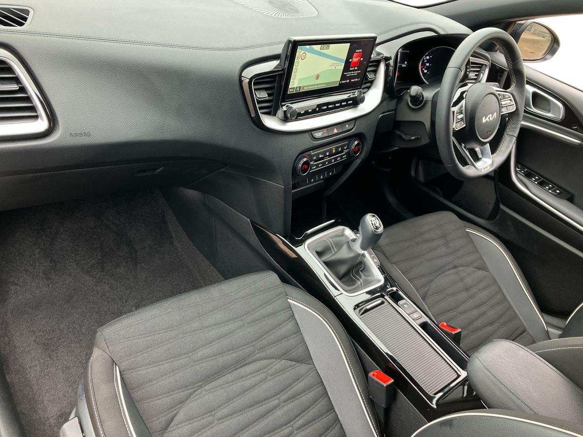 Used Kia XCeed 2025 for sale - 77051681: Photo 6