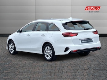 Used Kia Ceed 2025 for sale - 75898781: Photo
