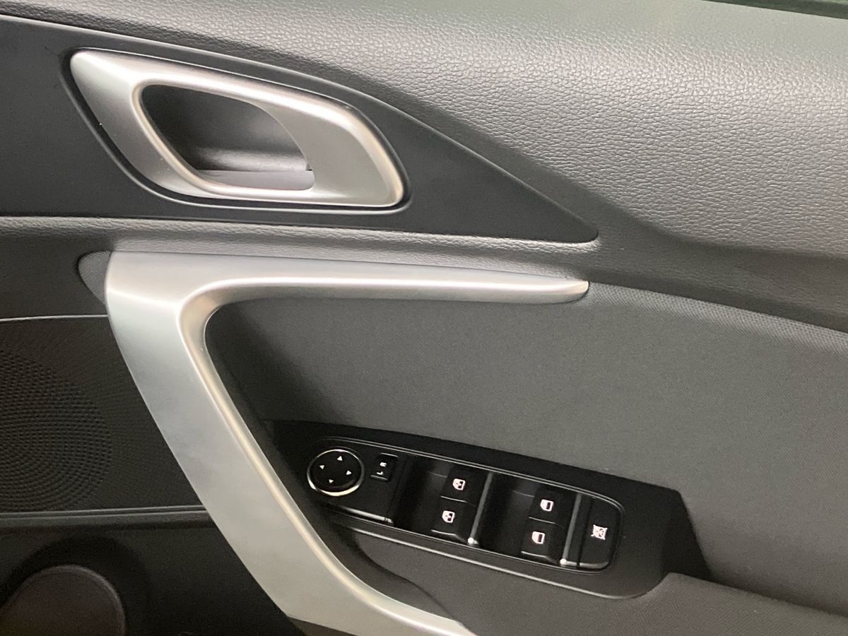 Used Kia Ceed 2025 for sale - 75898781: Photo 36
