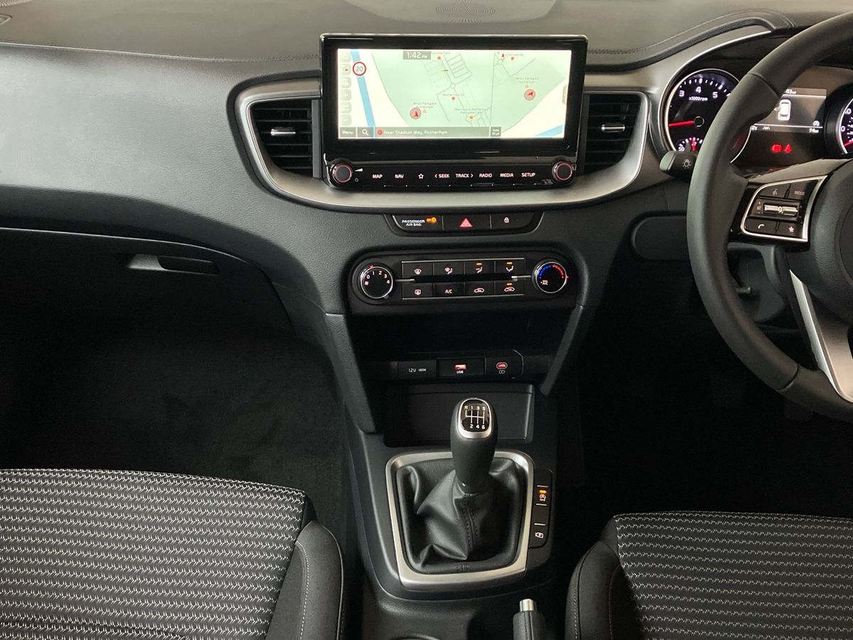 Used Kia Ceed 2025 for sale - 75898781: Photo 50
