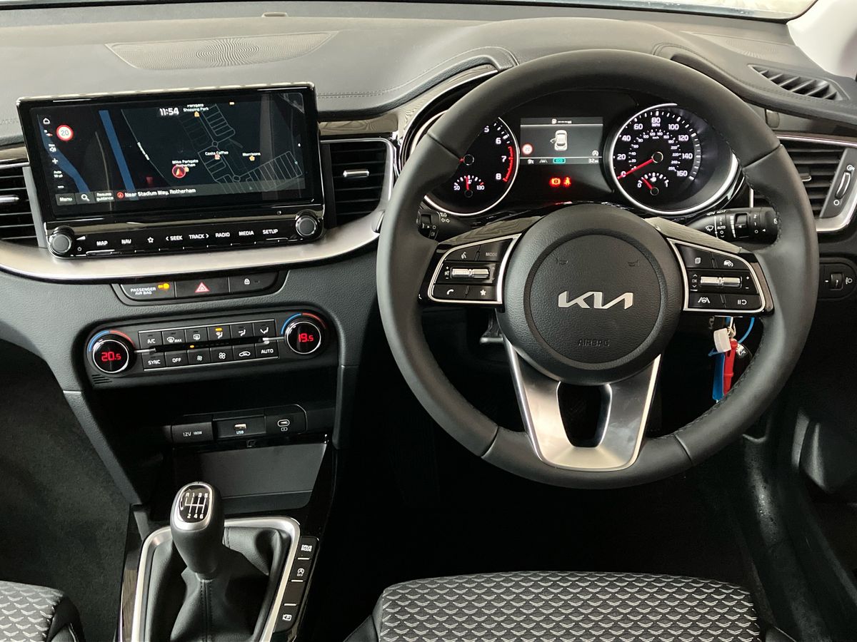 Used Kia XCeed 2025 for sale - 76980129: Photo 15