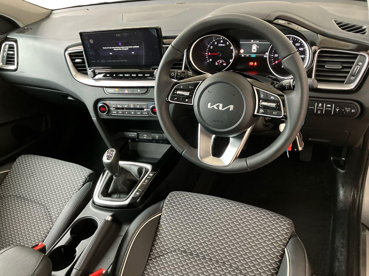 Used Kia XCeed 2025 for sale - 76980129: Photo 8