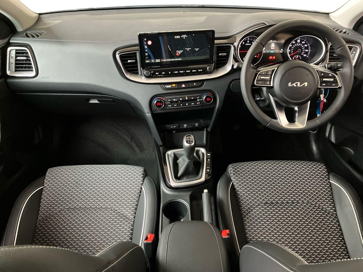 Used Kia XCeed 2025 for sale - 76980129: Photo 9