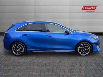 Used Kia Ceed 2023 for sale - 77398580: Photo