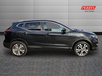 Used Nissan Qashqai 2018 for sale - 77417687: Photo