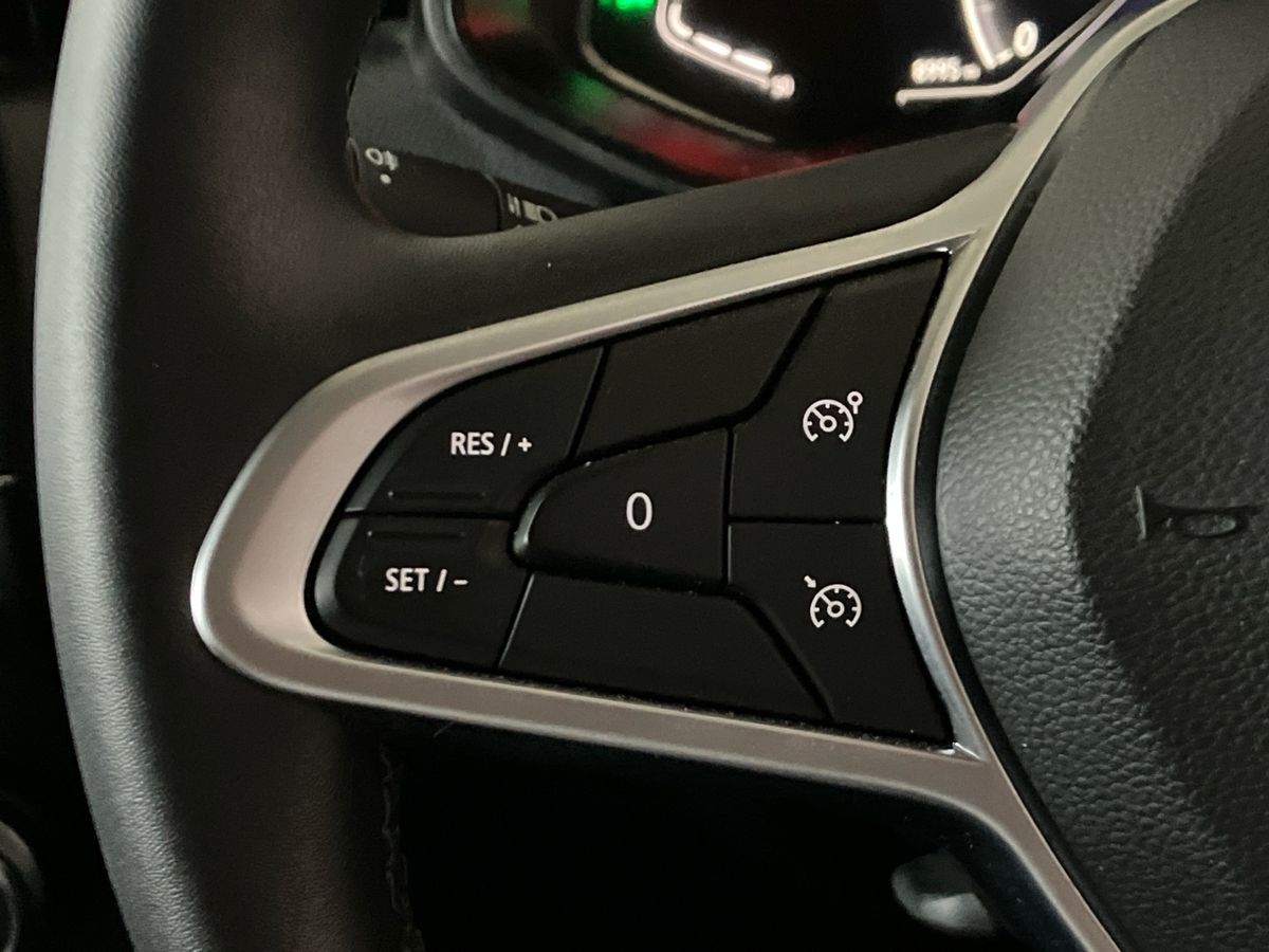 Used Renault Clio 2022 for sale - 76518143: Photo 16