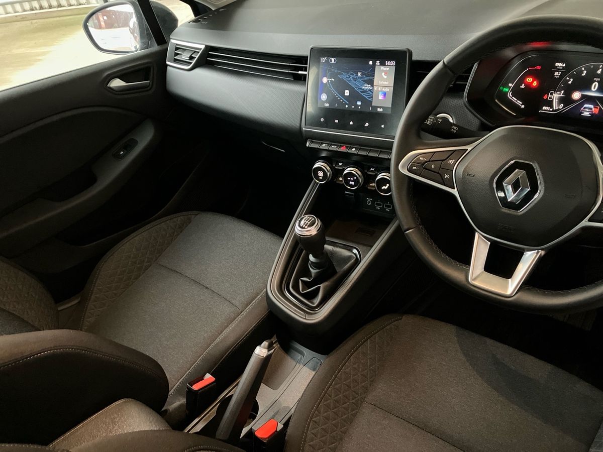 Used Renault Clio 2022 for sale - 76518143: Photo 17