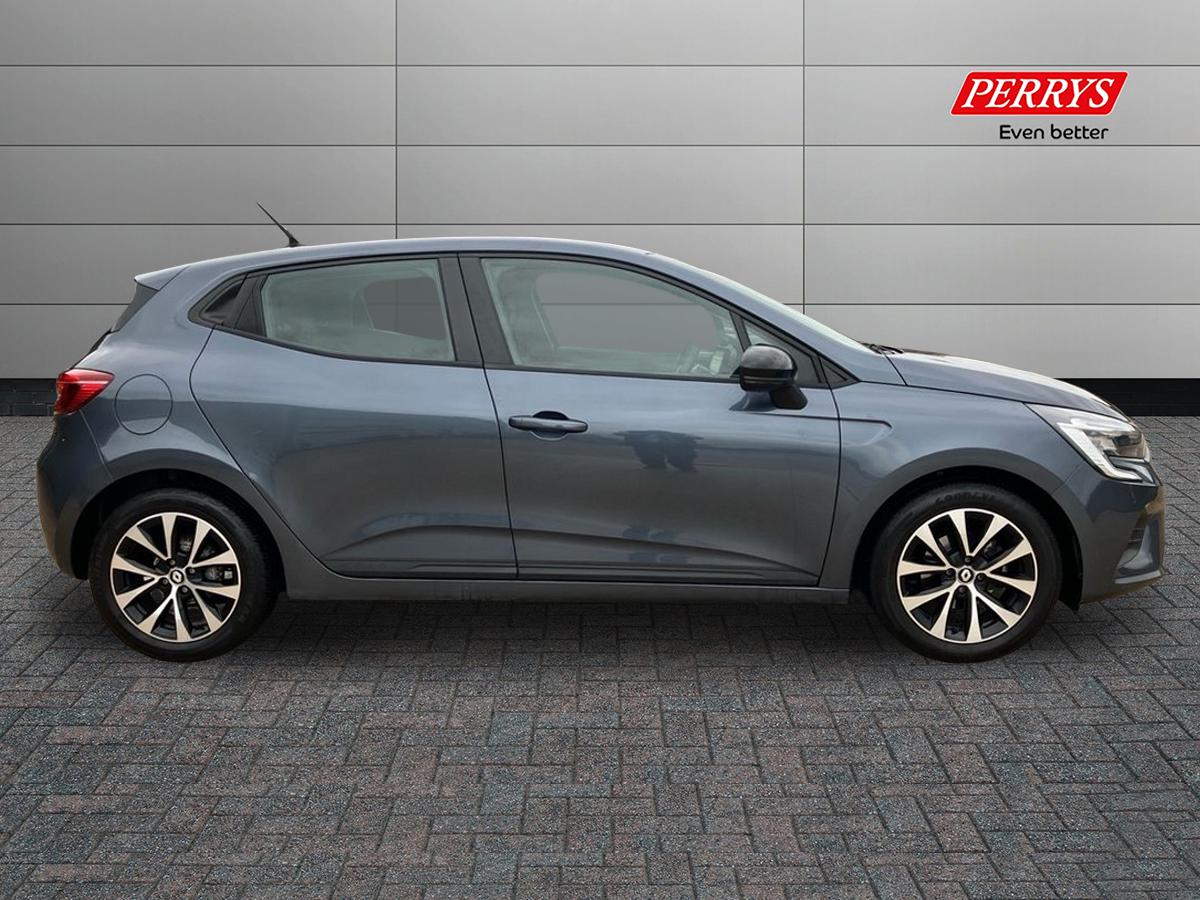 Used Renault Clio 2022 for sale - 76518143: Photo 3