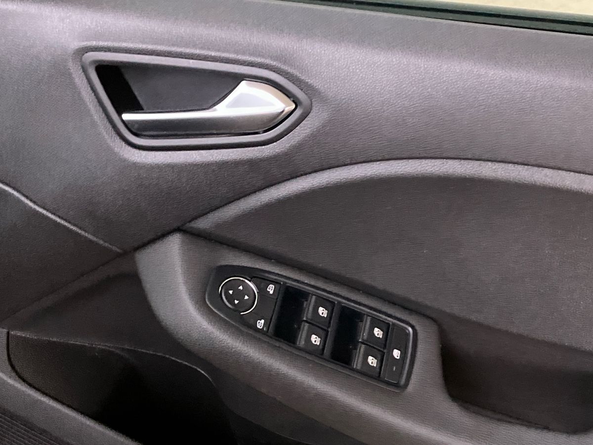 Used Renault Clio 2022 for sale - 76518143: Photo 32