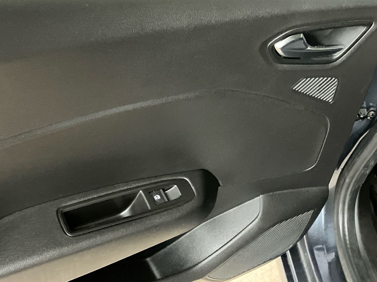 Used Renault Clio 2022 for sale - 76518143: Photo 37