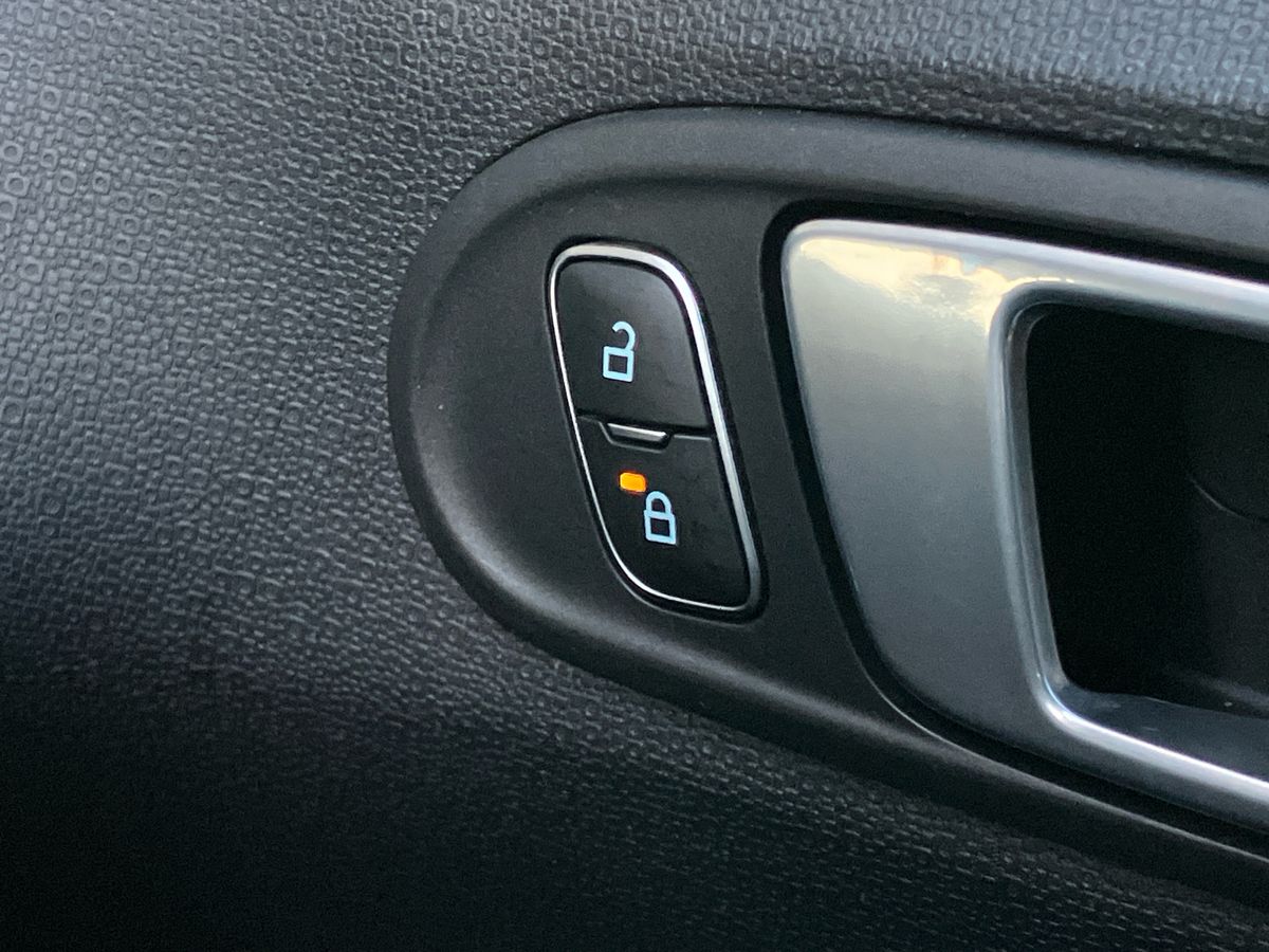 Used Ford Ecosport 2018 for sale - 76706818: Photo 27