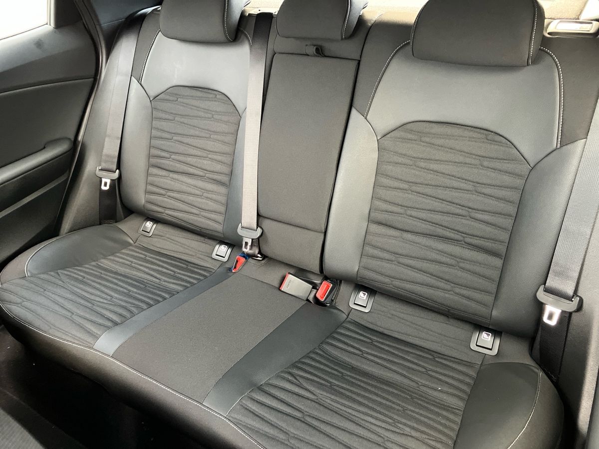 Used Kia XCeed 2025 for sale - 76980132: Photo 37