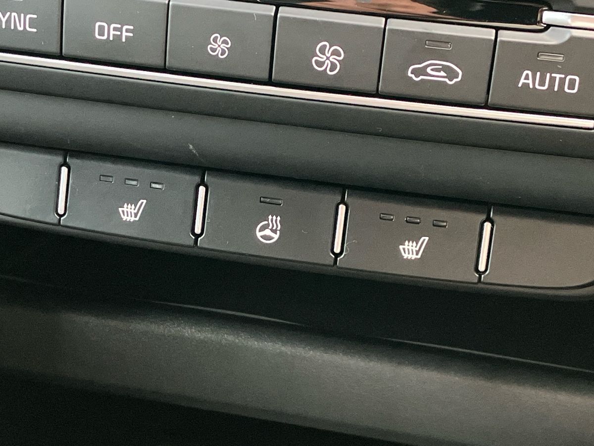 Used Kia XCeed 2025 for sale - 76980132: Photo 54