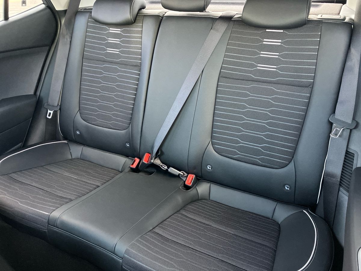 Used Kia Stonic 2025 for sale - 76192155: Photo 41