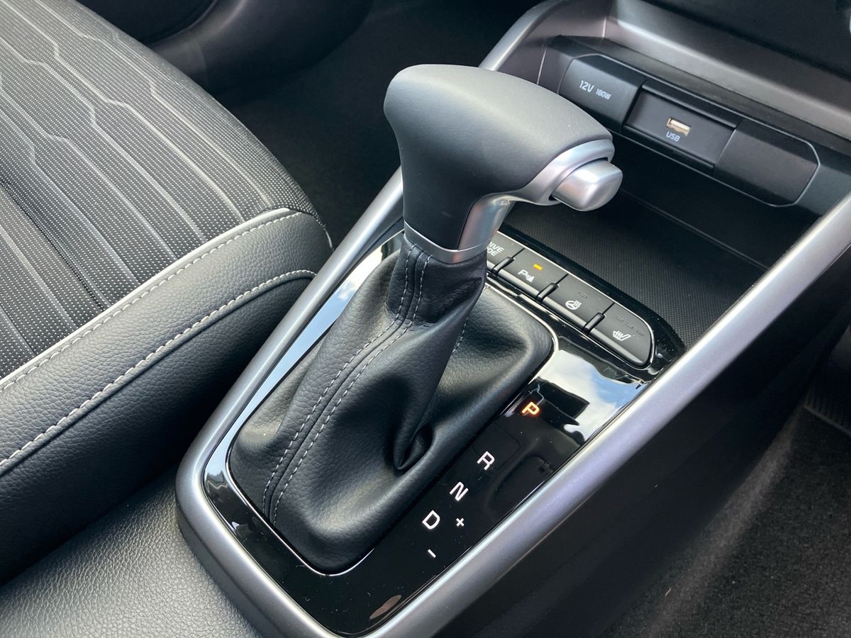 Used Kia Stonic 2025 for sale - 76192155: Photo 57