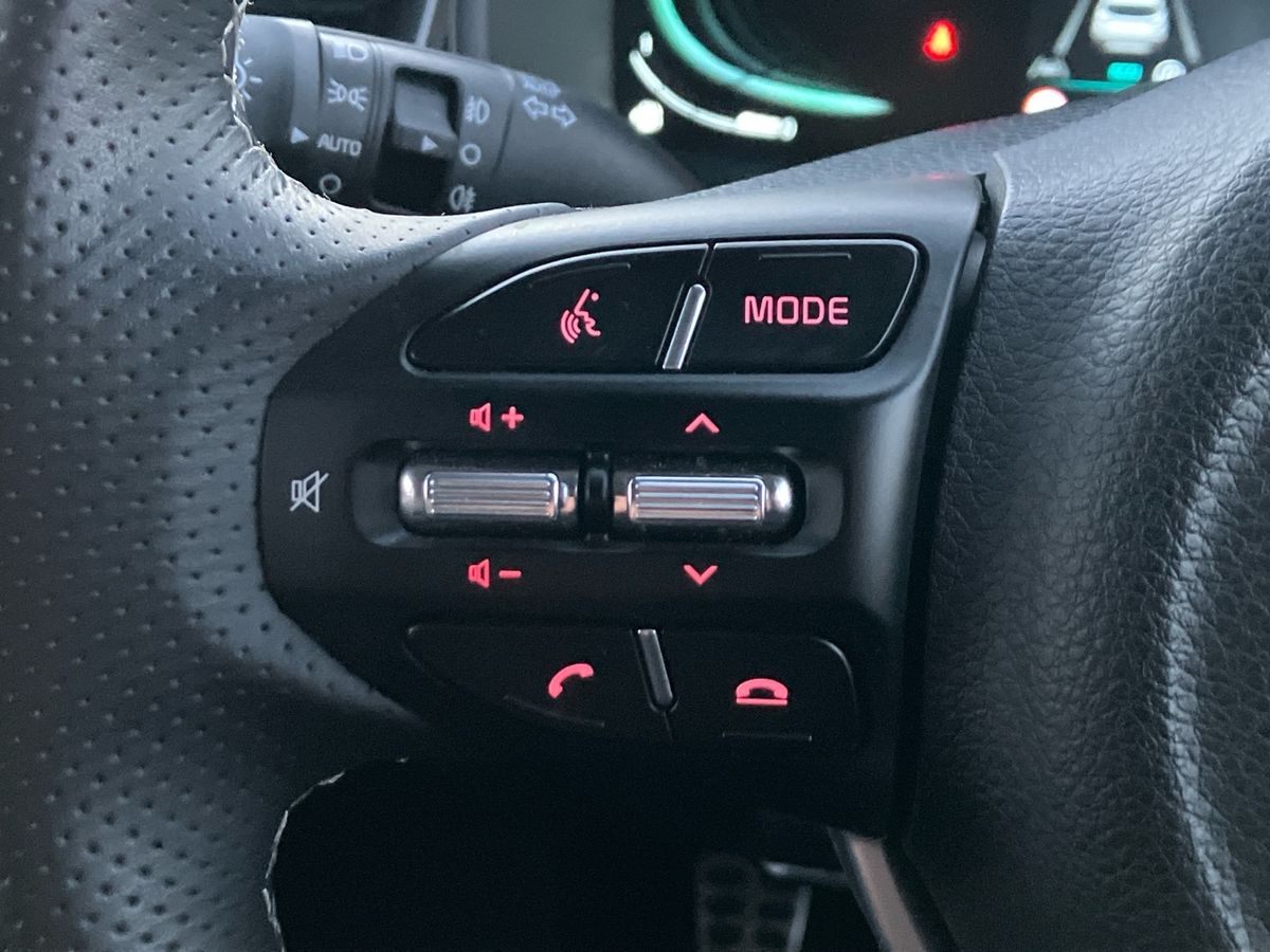 Used Kia Stonic 2024 for sale - 77094287: Photo 17