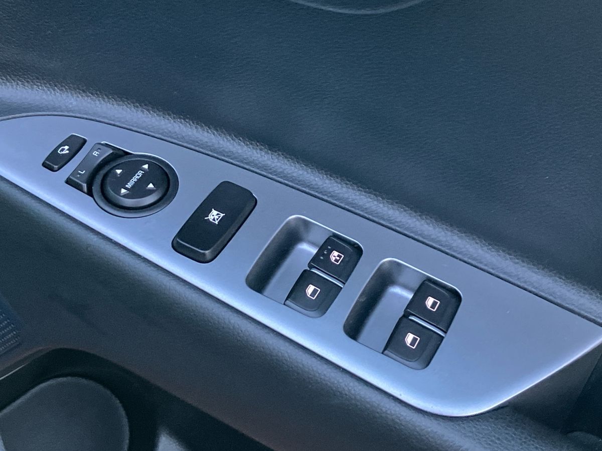 Used Kia Stonic 2024 for sale - 77094287: Photo 19