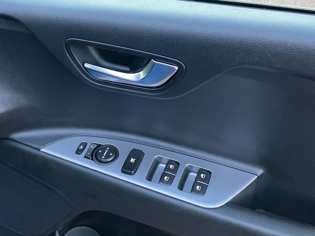 Used Kia Stonic 2024 for sale - 77094287: Photo 36