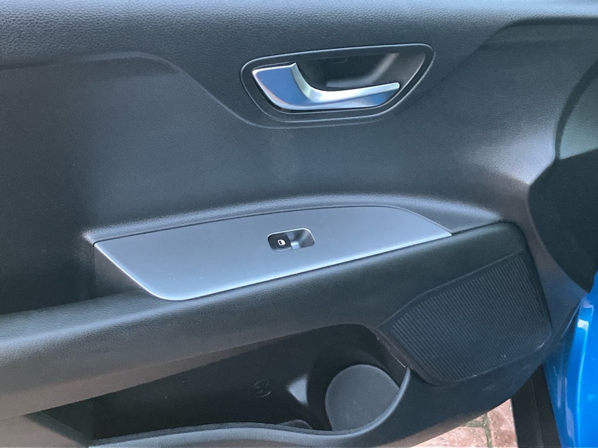 Used Kia Stonic 2024 for sale - 77094287: Photo 38